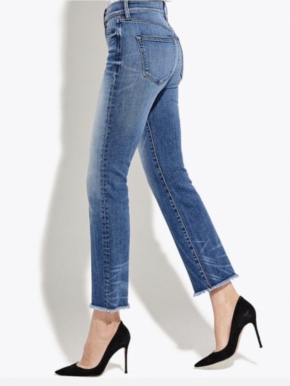AYR The Bomb Pop Mid-Rise Frayed Jeans 30L